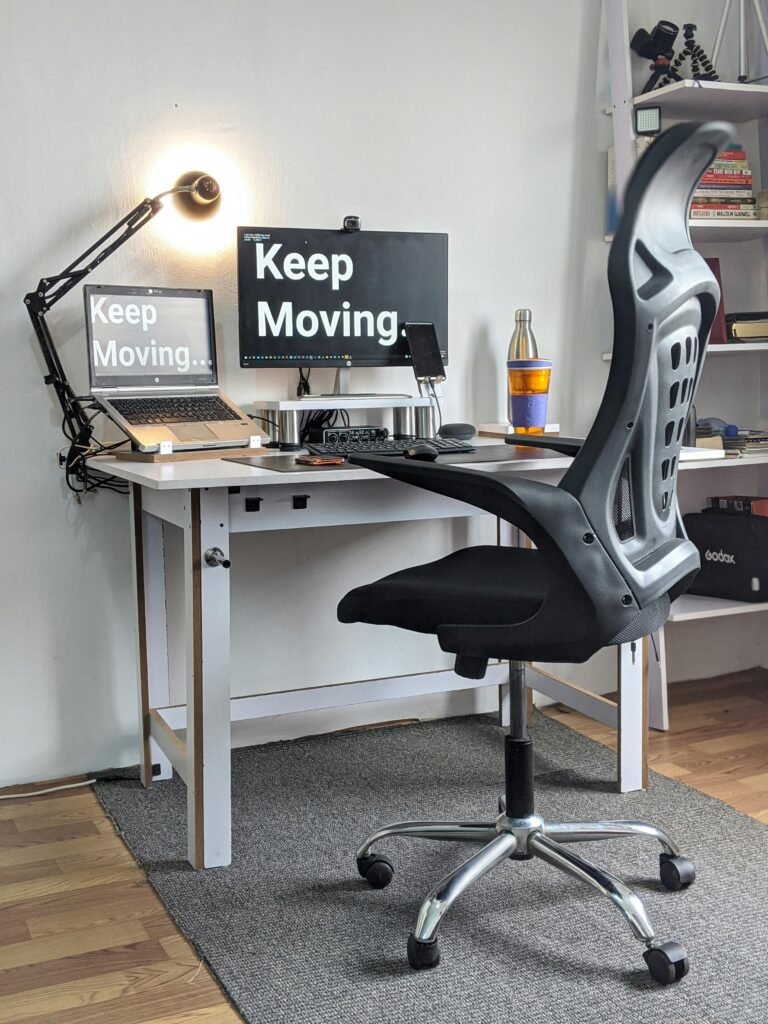 https://homspiration.com/how-to-eliminate-back-pain-while-working-top-5-budget-friendly-ergonomic-chairs/