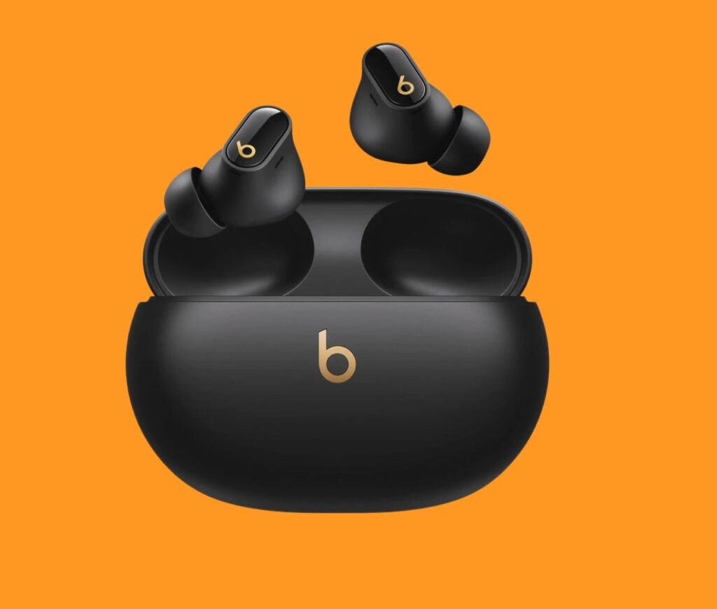 Apple's Civil War! Beats Studio Buds vs AirPods 4: Which One Comes Out on Top?